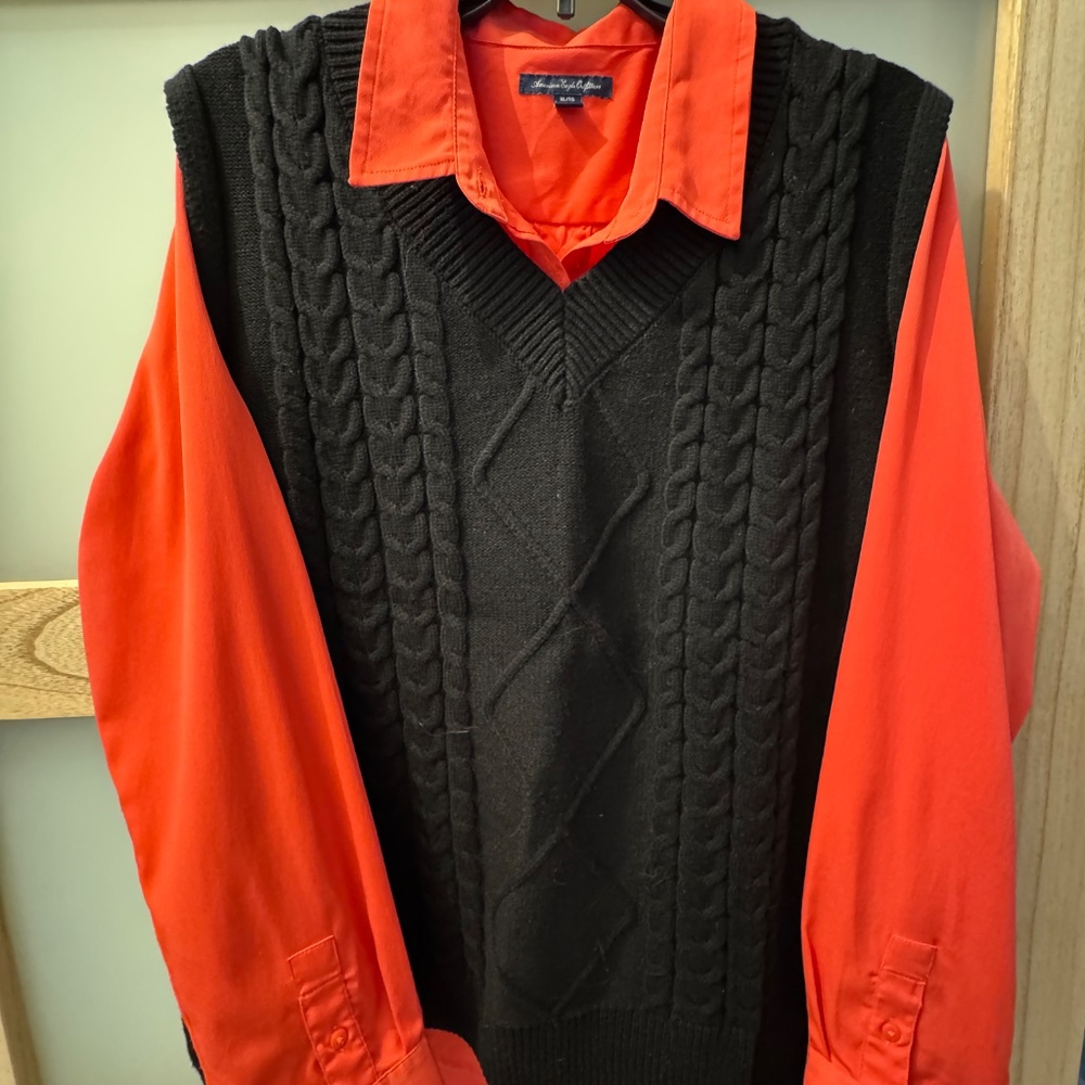 American Eagle Bold Red Button Down. - image 3